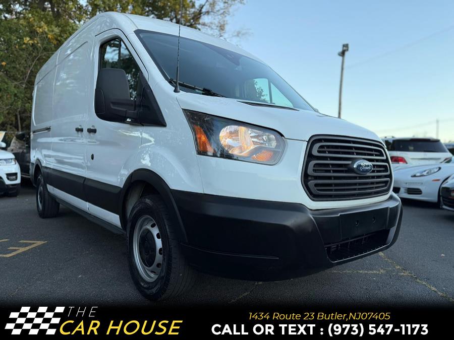 2018 Ford Transit Base Image 4 of 29