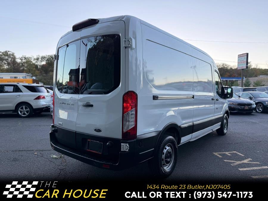 2018 Ford Transit Base Image 8 of 29