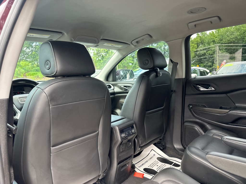 Vehicle image 24 of 46