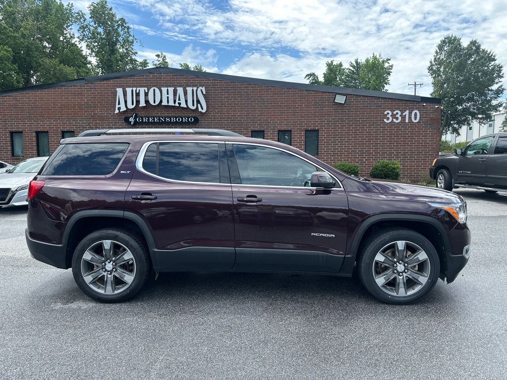 Vehicle image 5 of 46