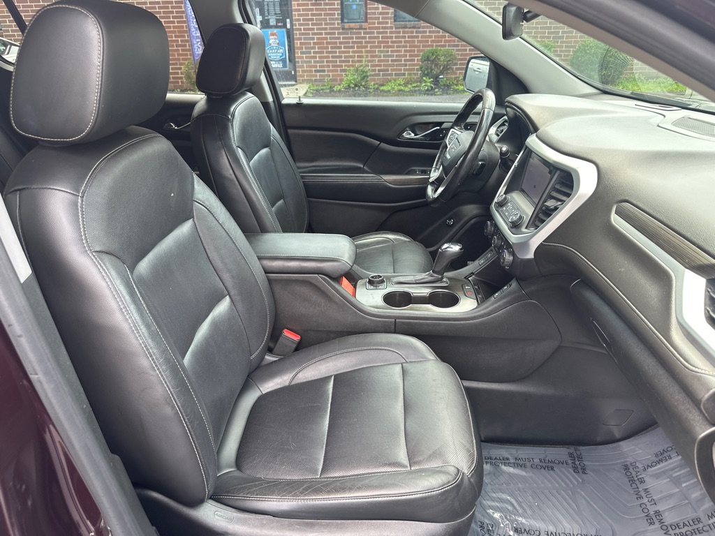 Vehicle image 18 of 46