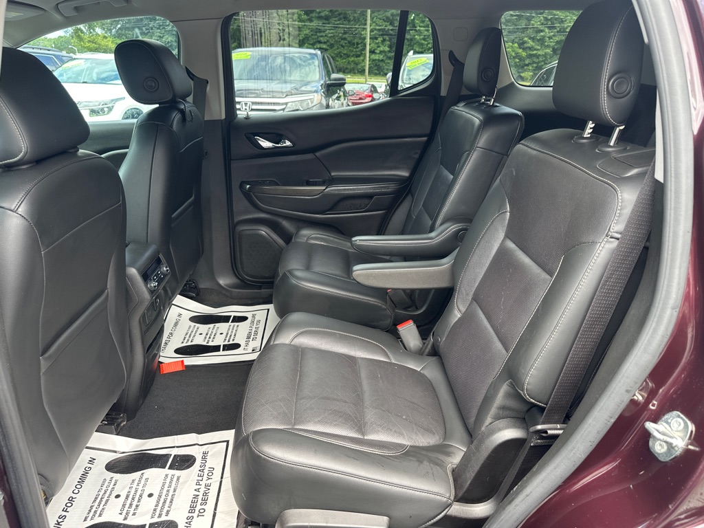Vehicle image 23 of 46