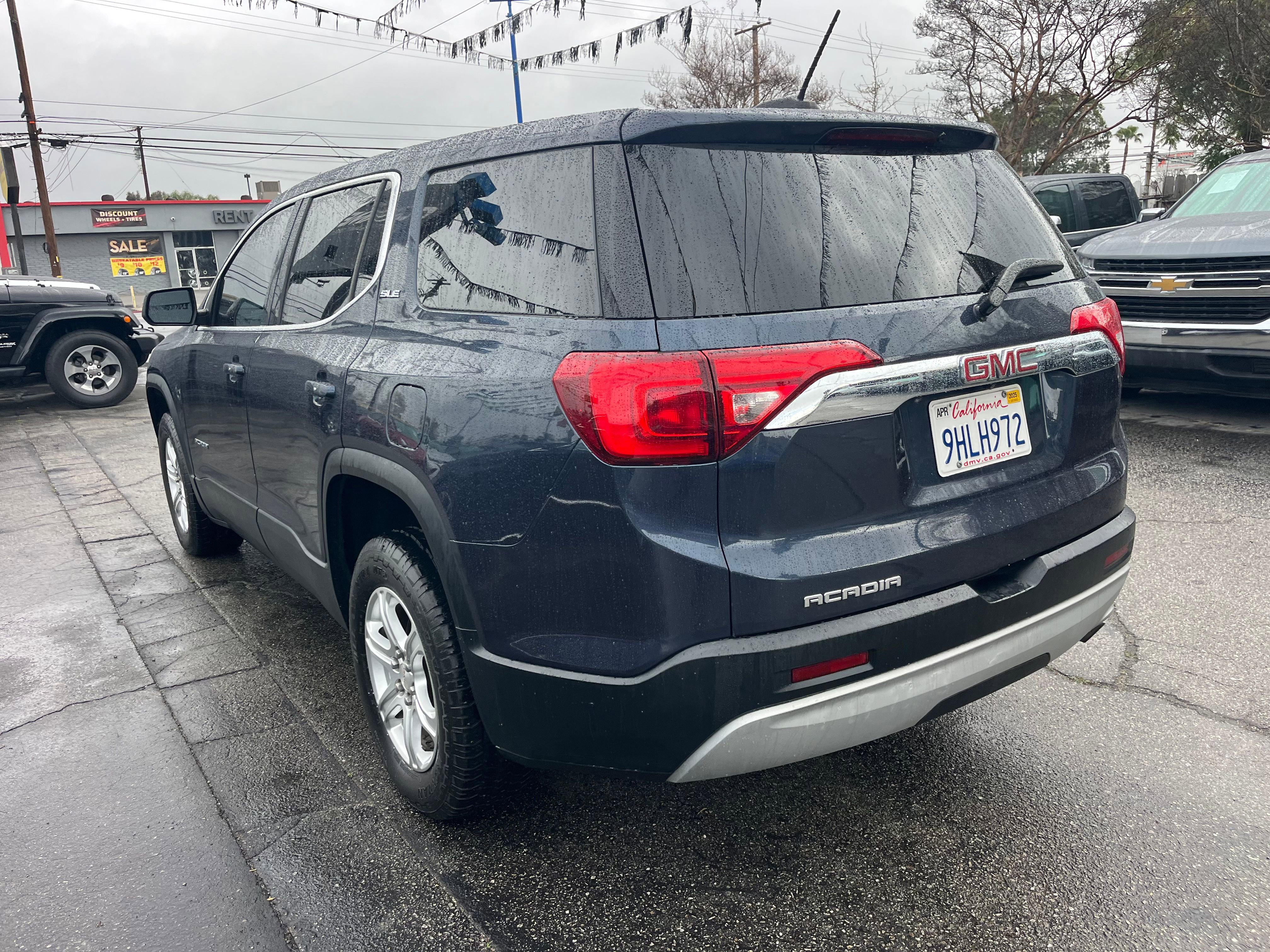 Vehicle image 16 of 66