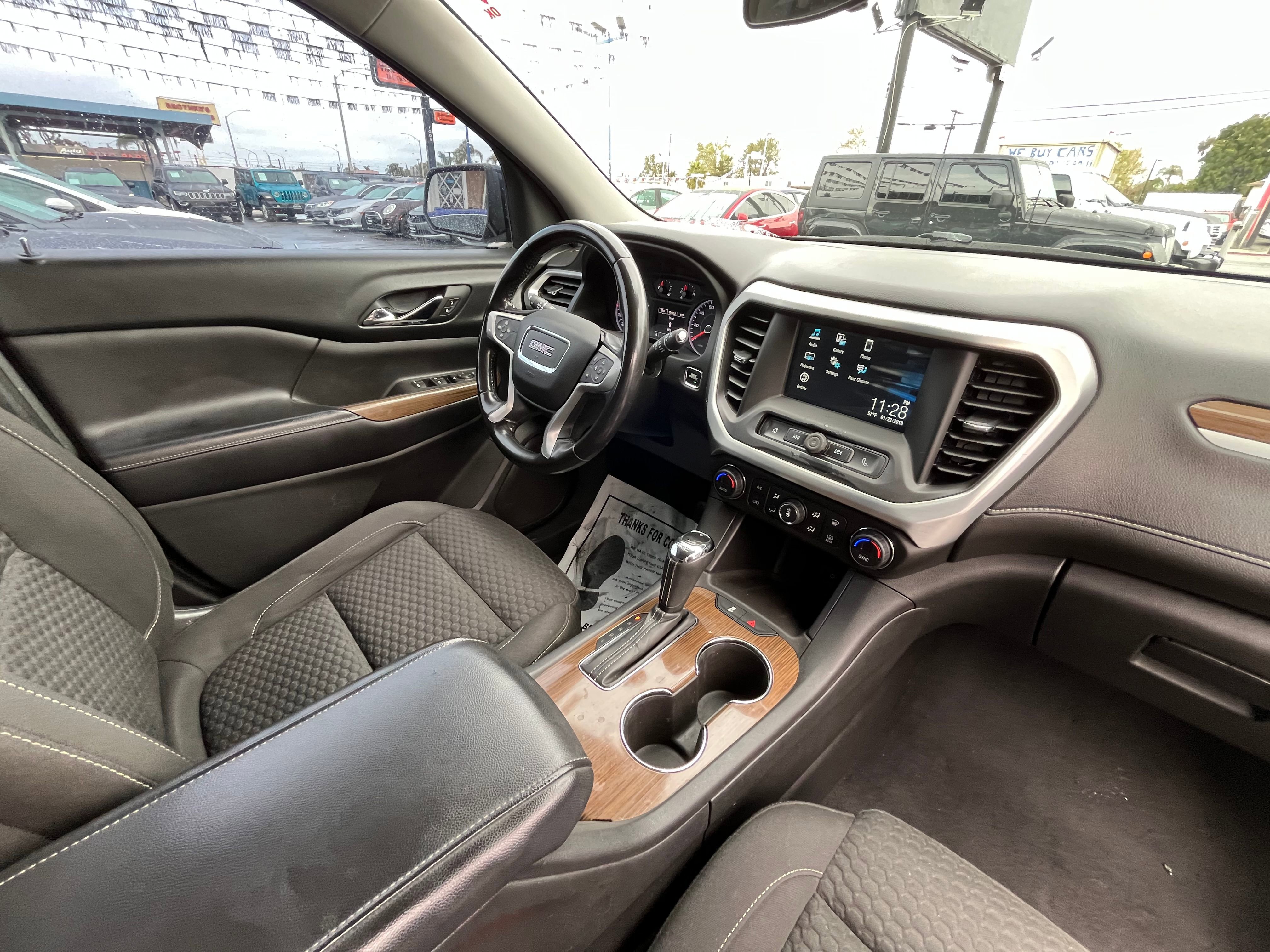 Vehicle image 55 of 66