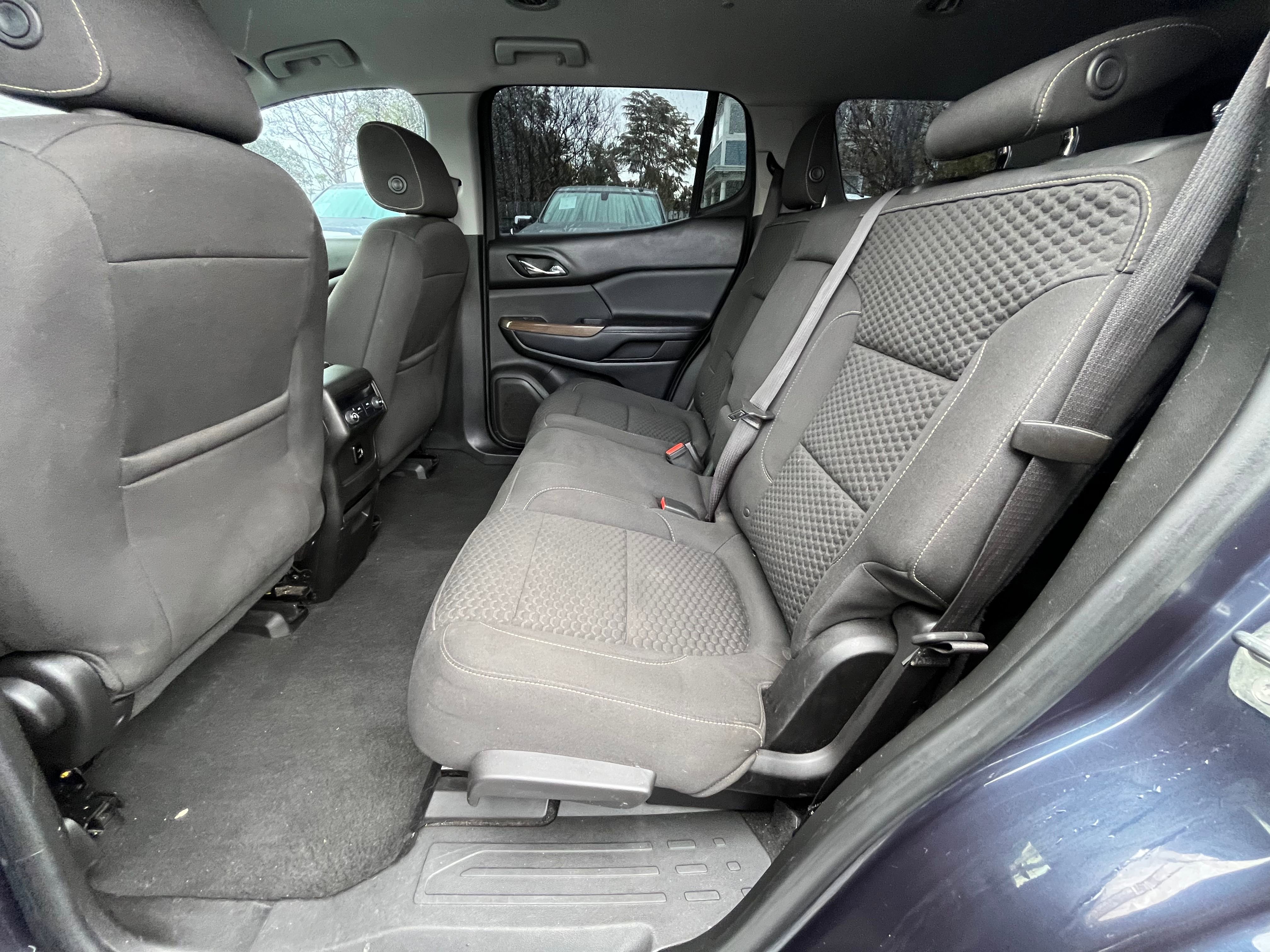 Vehicle image 29 of 66