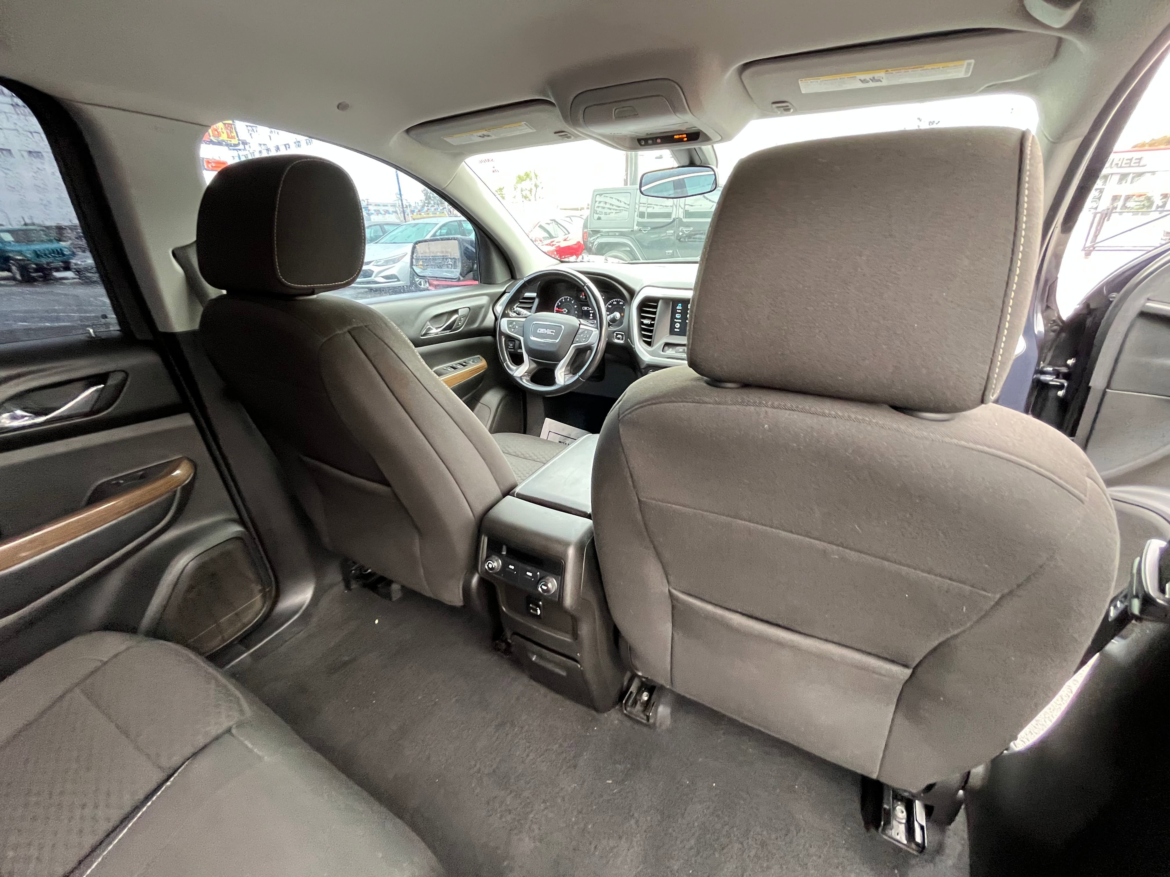 Vehicle image 59 of 66