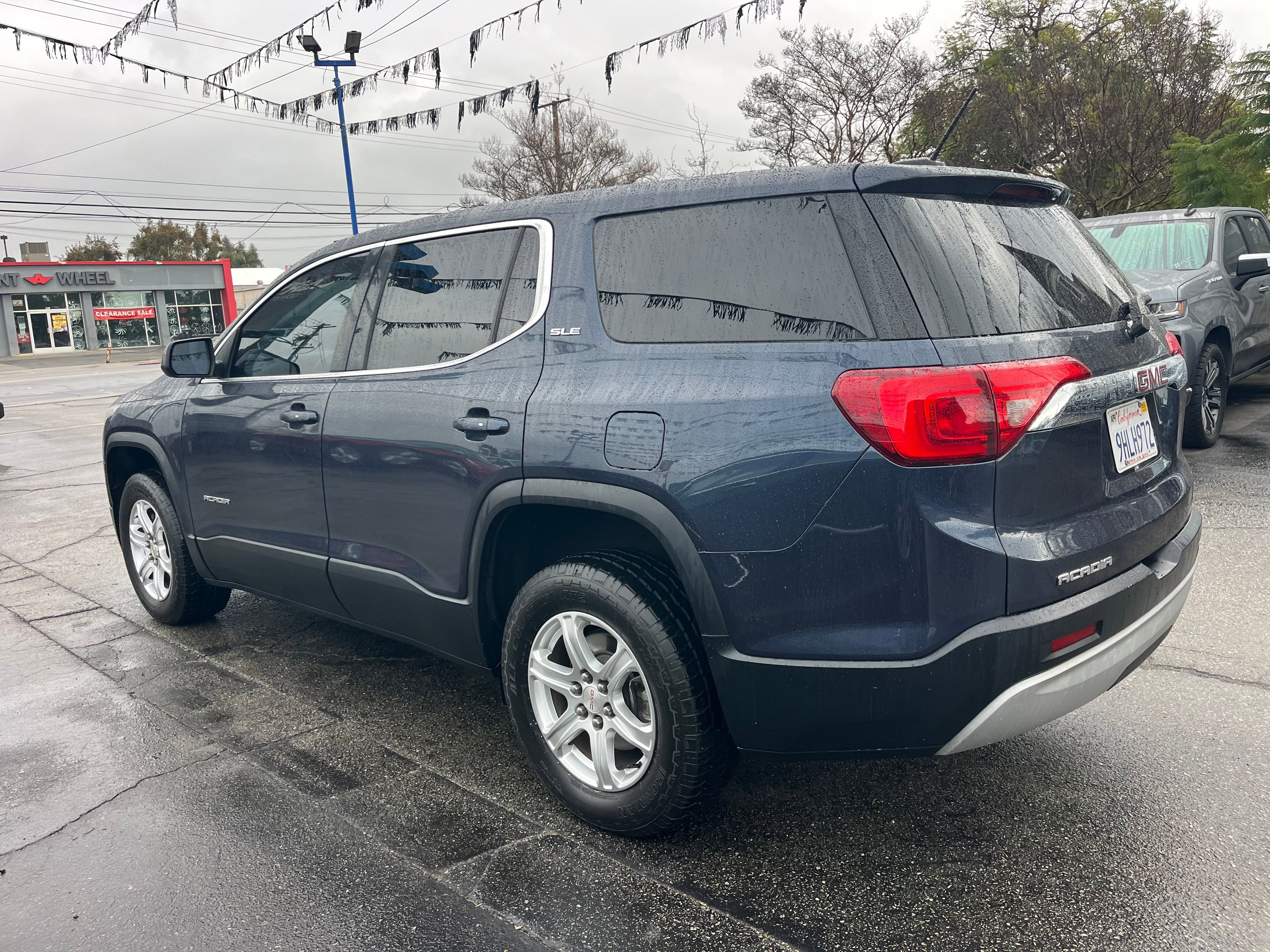 Vehicle image 19 of 66