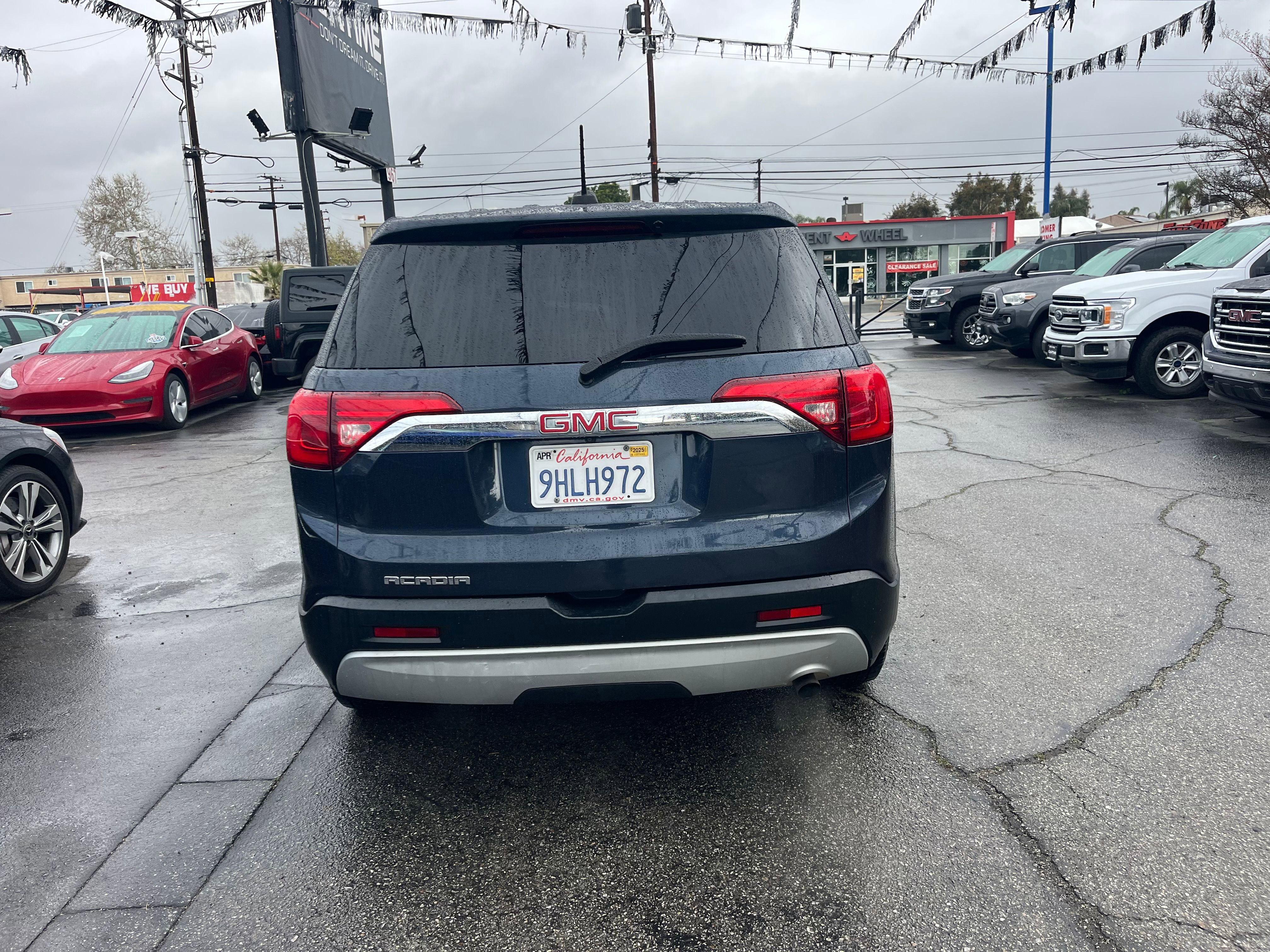 Vehicle image 18 of 66