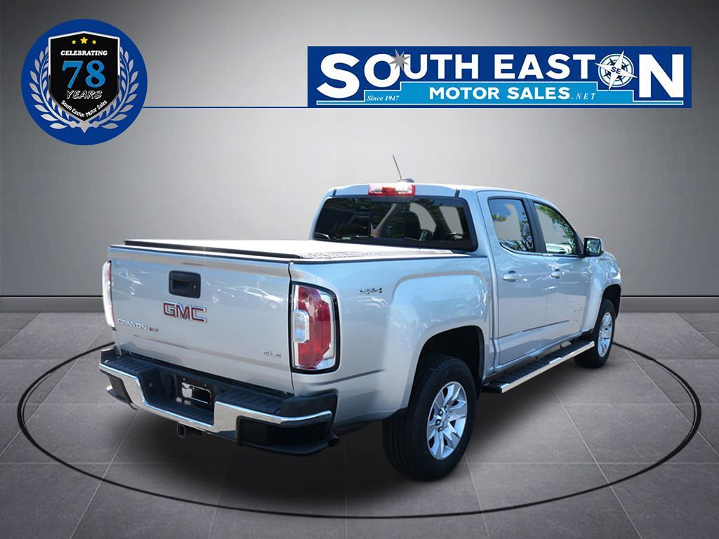 Vehicle image 4 of 35