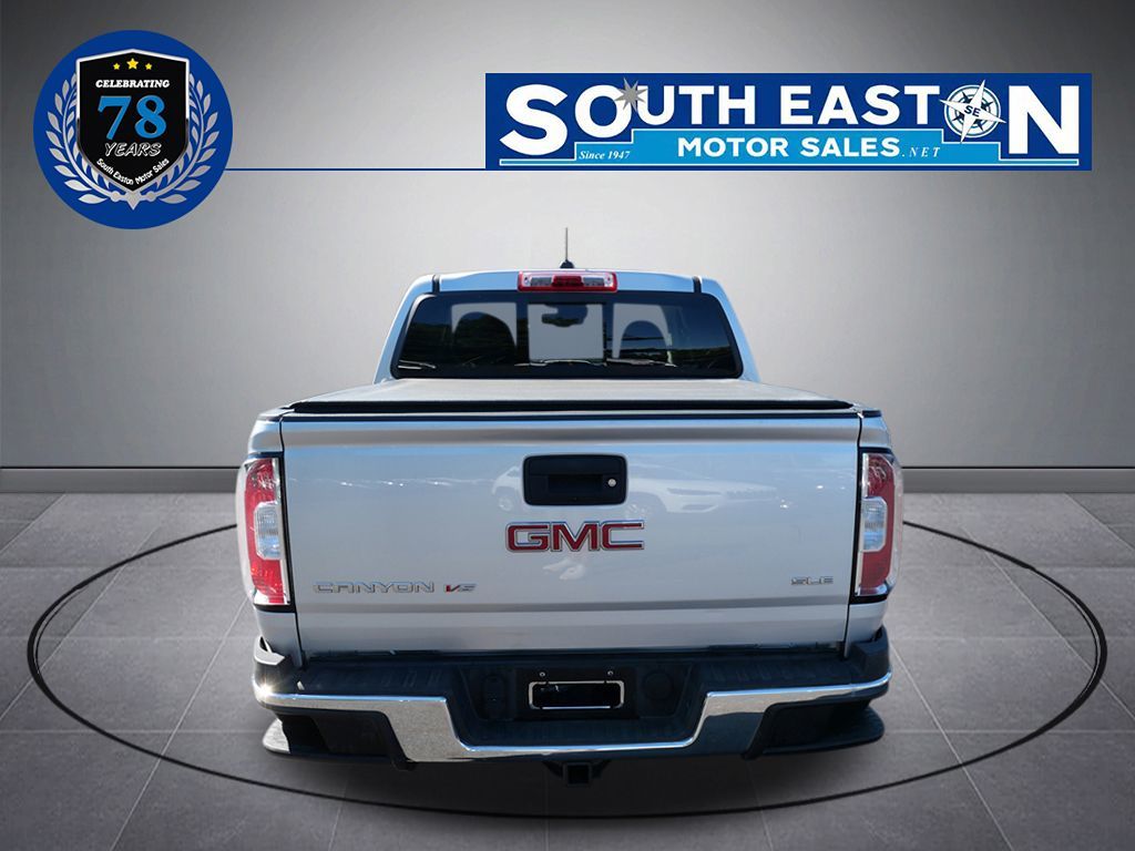 Vehicle image 6 of 35