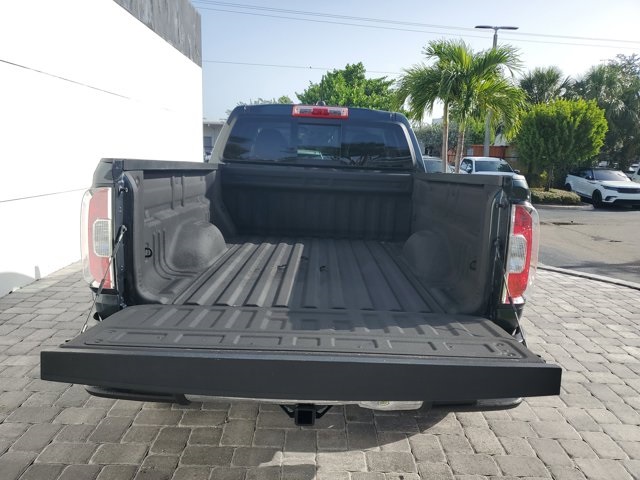 Vehicle image 7 of 28