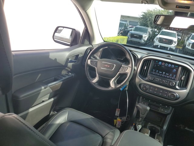 Vehicle image 12 of 28