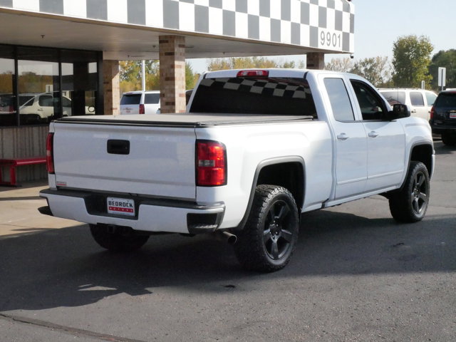 Vehicle image 4 of 35