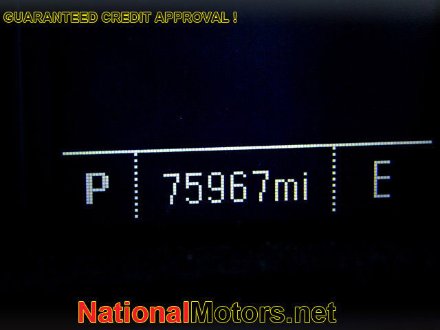 Vehicle image 8 of 9