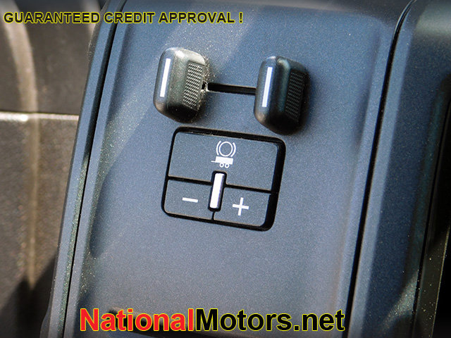 Vehicle image 7 of 9