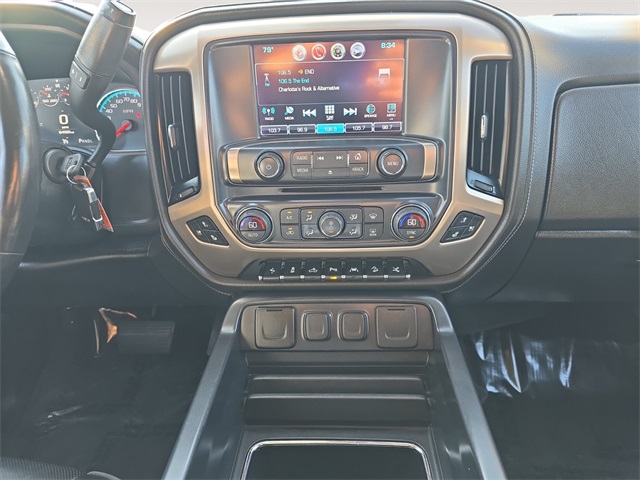 Vehicle image 27 of 35