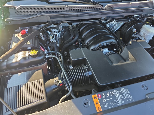 Vehicle image 10 of 35