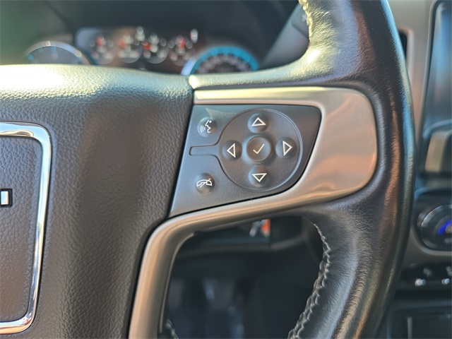 Vehicle image 28 of 35