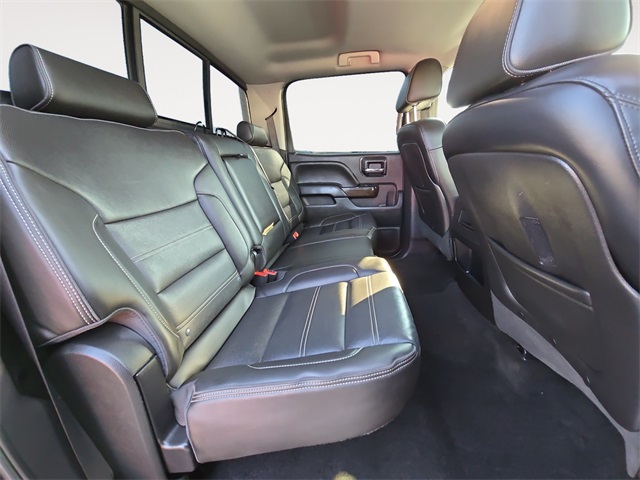 Vehicle image 16 of 35