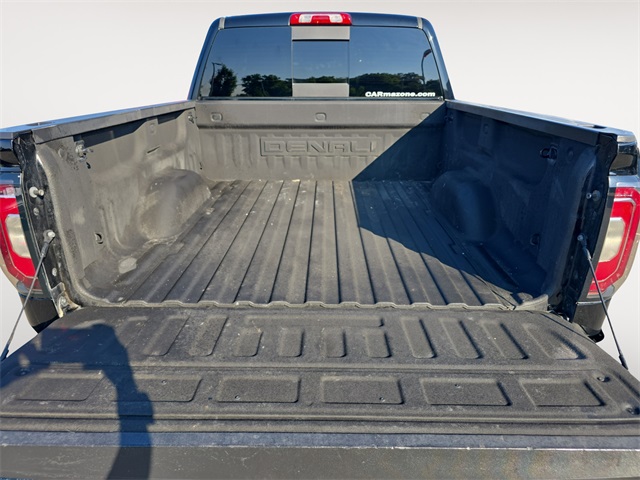 Vehicle image 15 of 35