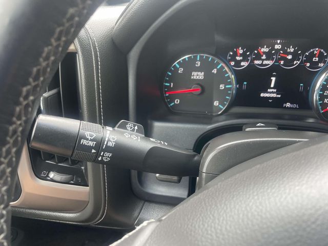 Vehicle image 36 of 45