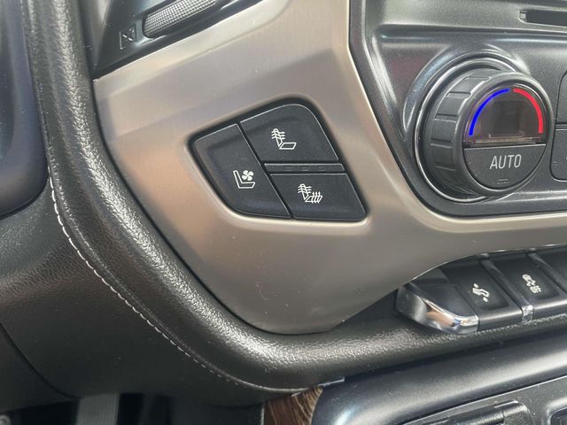 Vehicle image 29 of 45