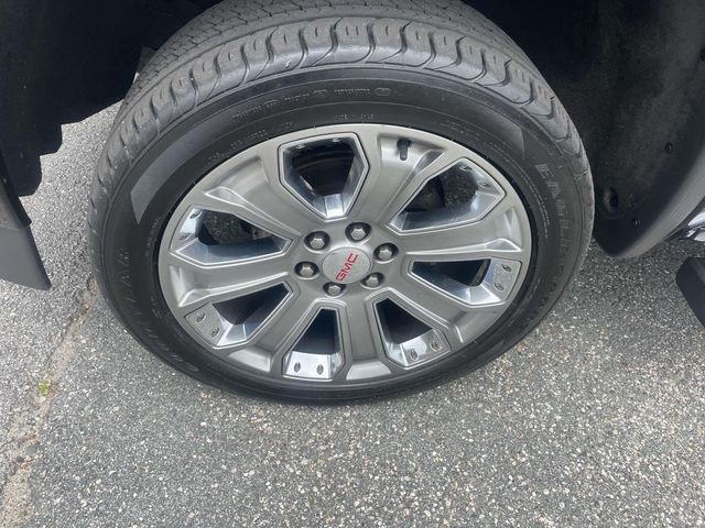Vehicle image 14 of 45