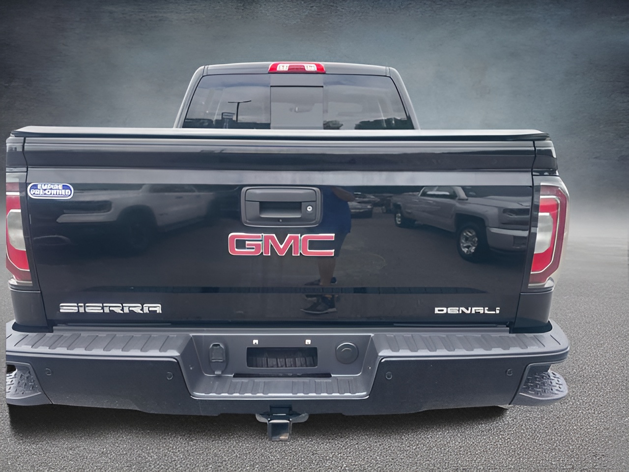 Vehicle image 43 of 45