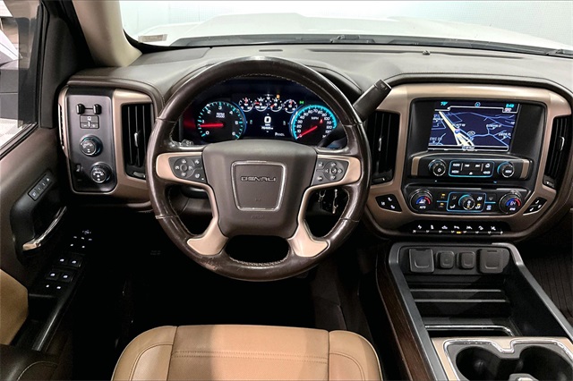 2018 GMC Sierra 1500 Denali Image 15 of 38