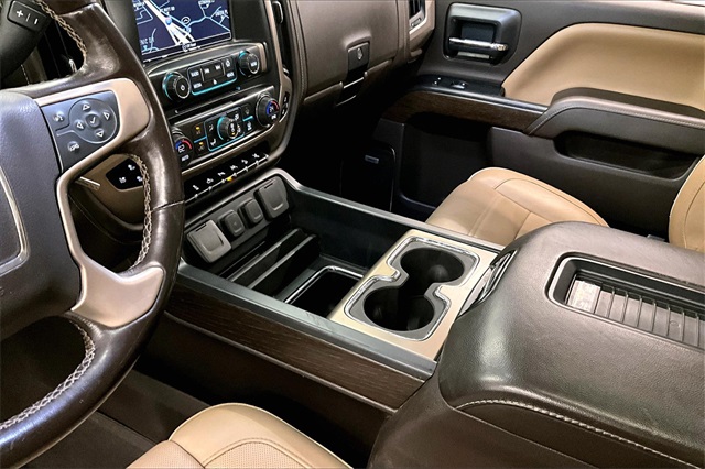 2018 GMC Sierra 1500 Denali Image 24 of 38