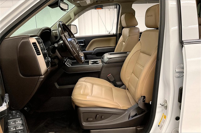2018 GMC Sierra 1500 Denali Image 13 of 38