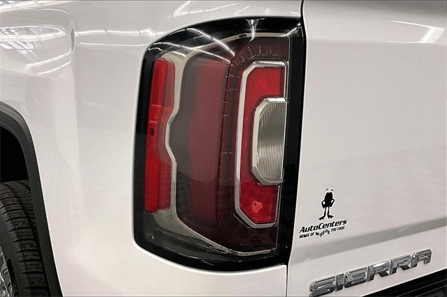 2018 GMC Sierra 1500 Denali Image 33 of 38