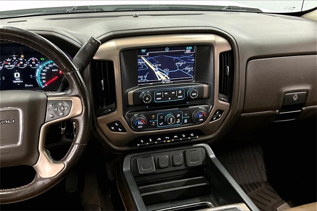 2018 GMC Sierra 1500 Denali Image 23 of 38