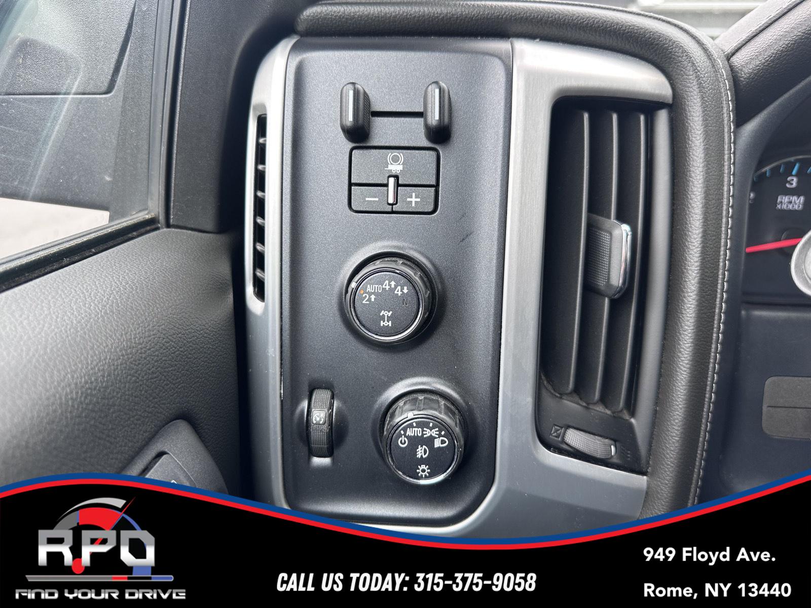Vehicle image 20 of 33