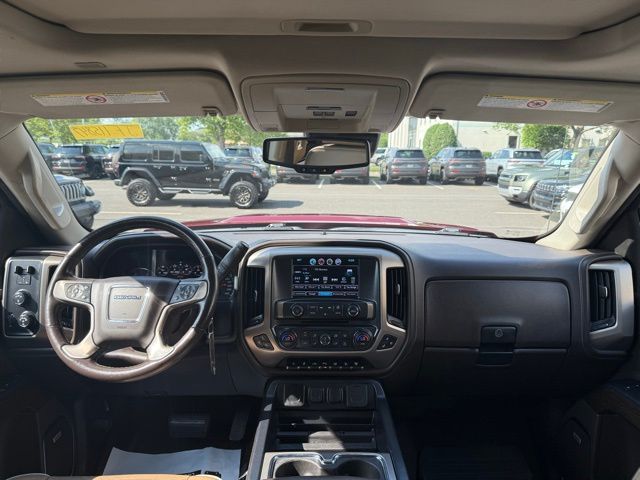 Vehicle image 20 of 46