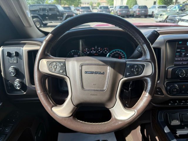 Vehicle image 39 of 46
