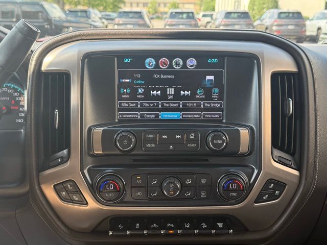 Vehicle image 27 of 46
