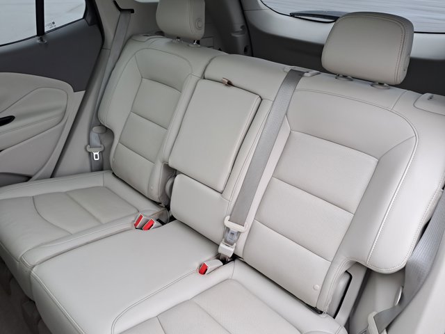 2018 GMC Terrain Denali Image 13 of 34