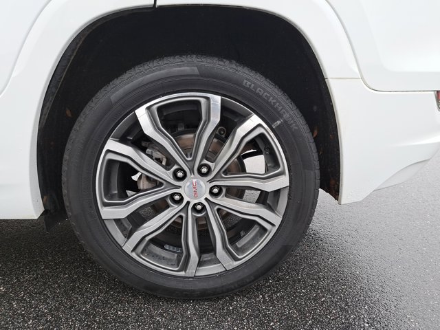 2018 GMC Terrain Denali Image 10 of 34