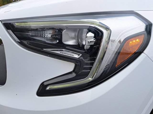 2018 GMC Terrain Denali Image 28 of 34