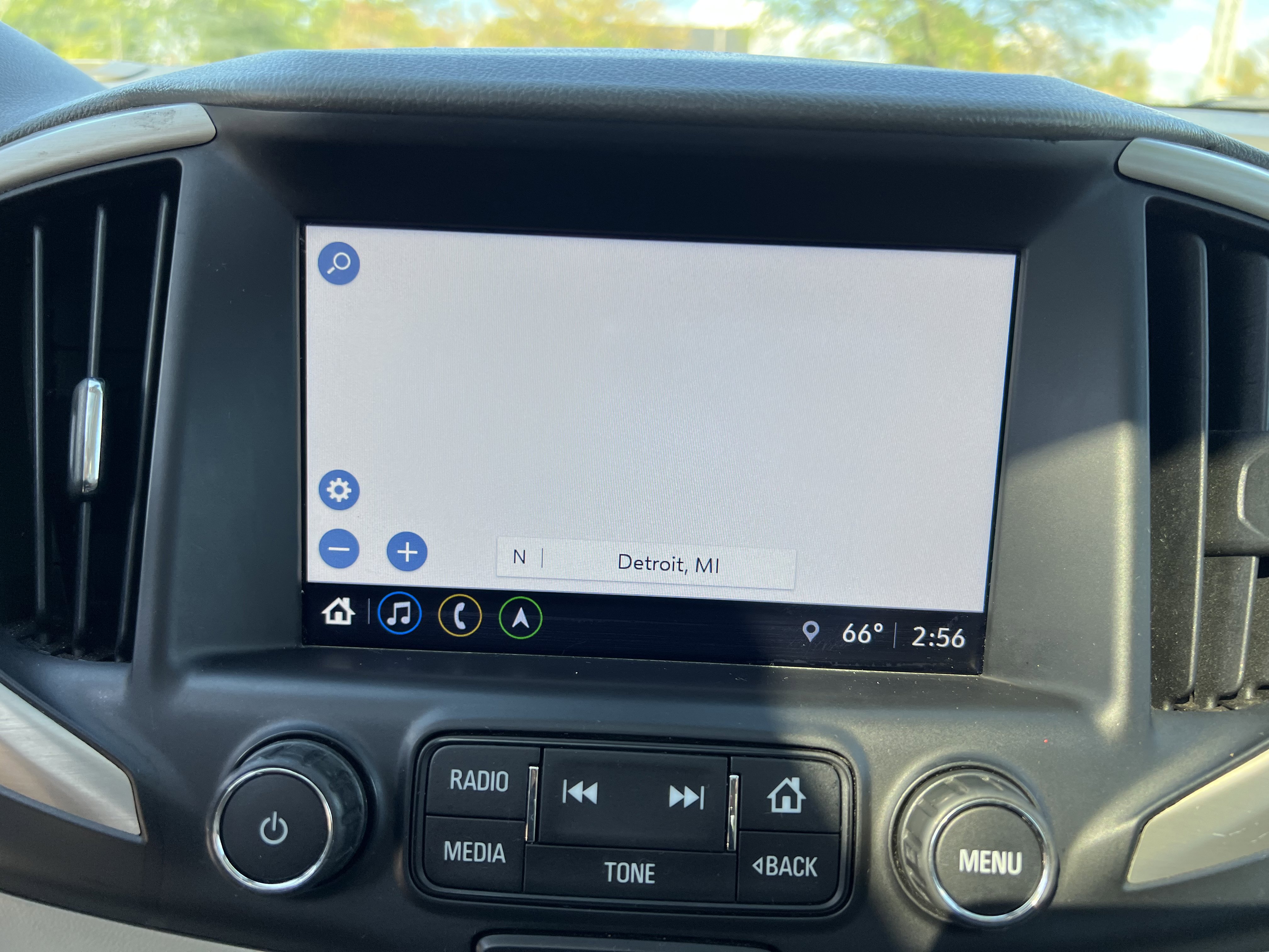 2018 GMC Terrain Denali Image 16 of 35