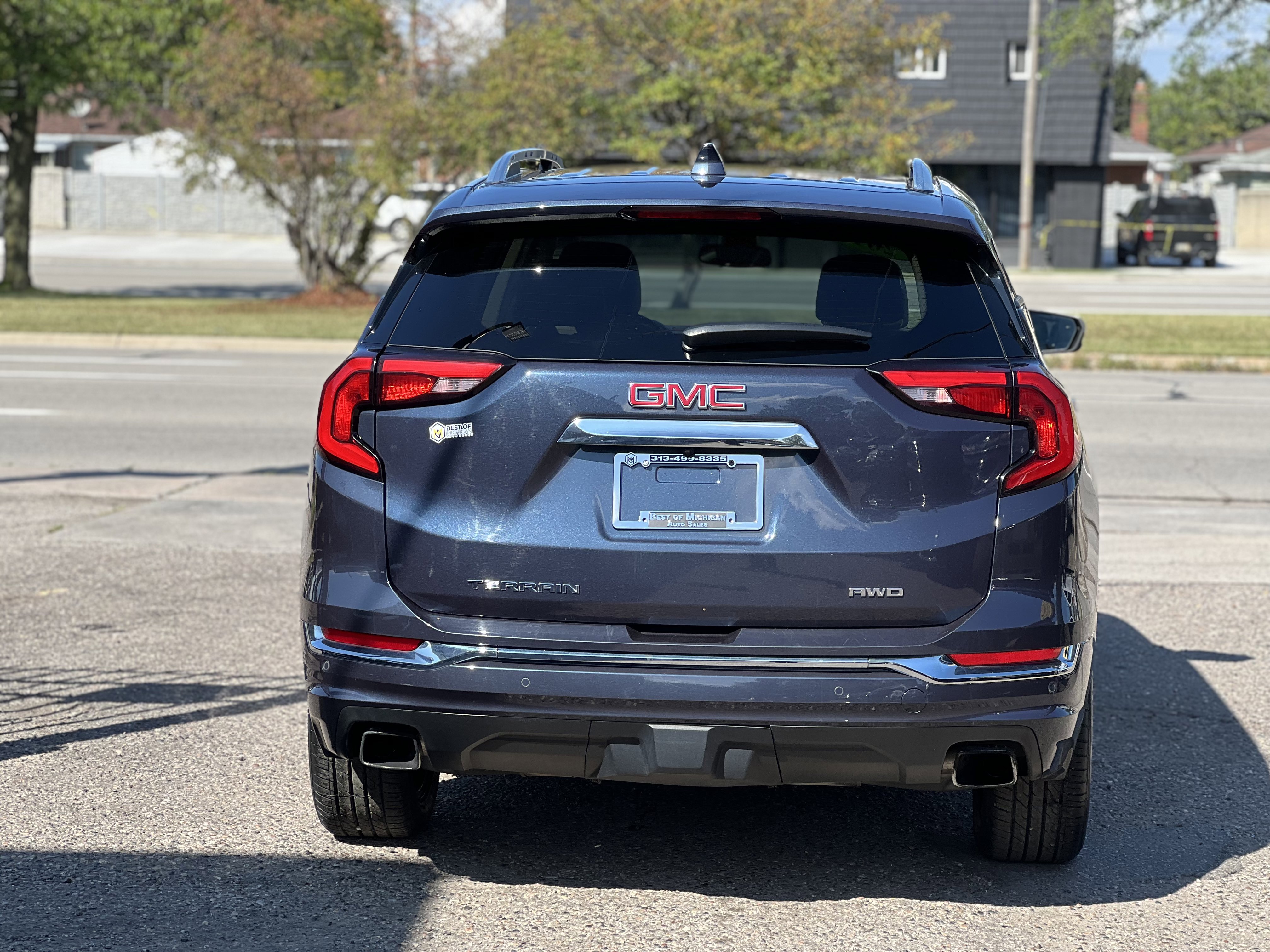 2018 GMC Terrain Denali Image 7 of 35