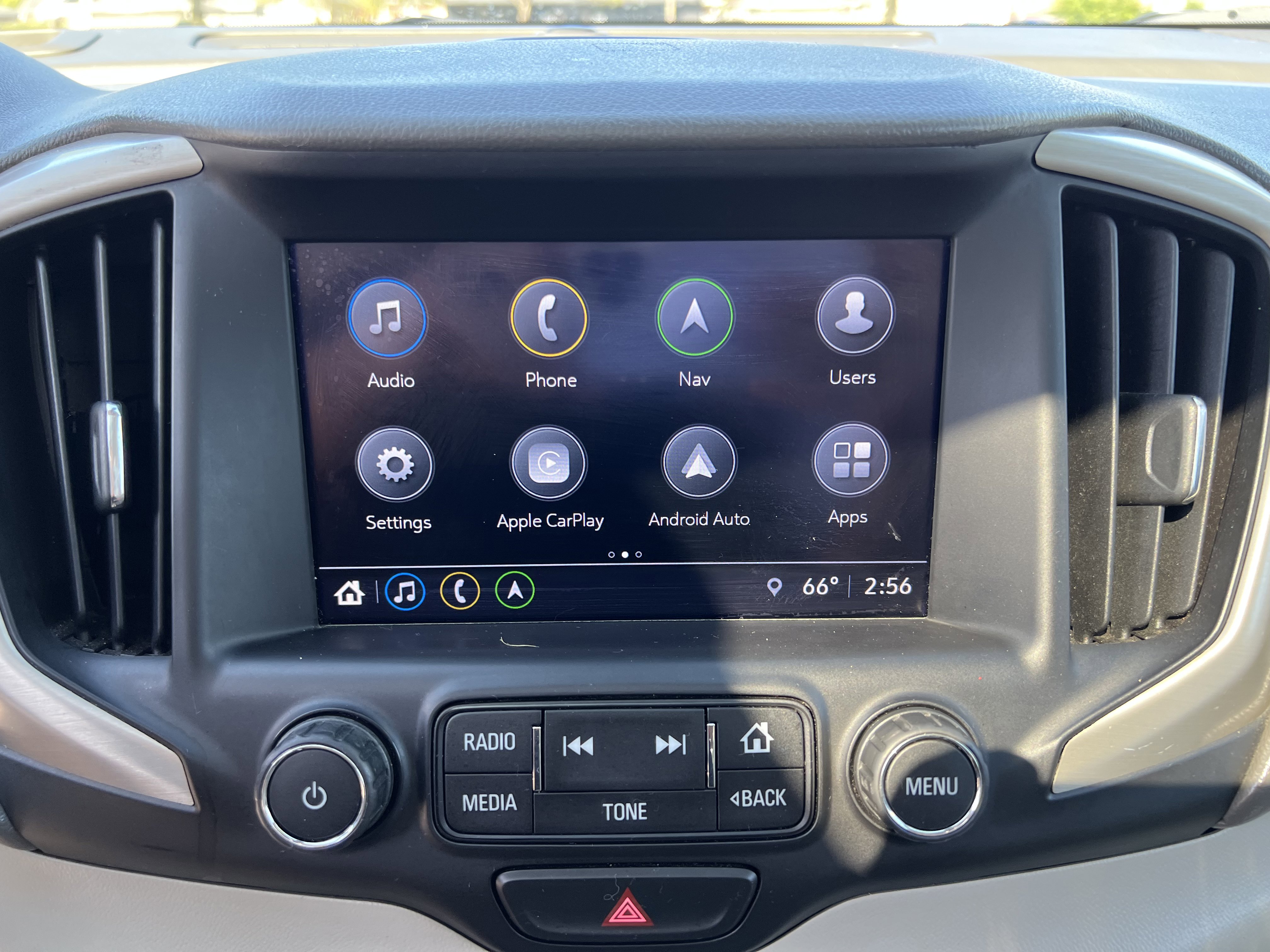 2018 GMC Terrain Denali Image 17 of 35