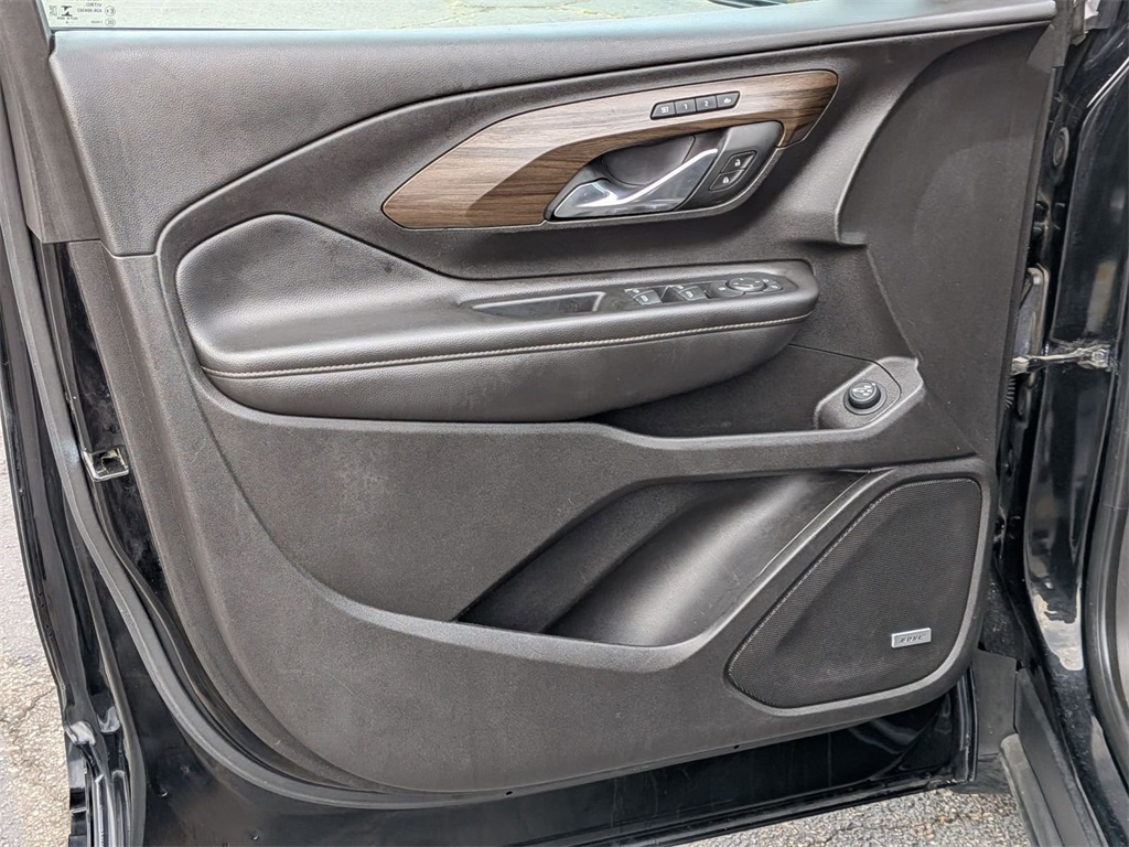 2018 GMC Terrain Denali Image 24 of 34