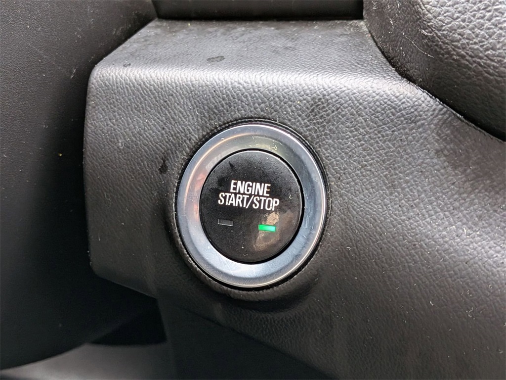 2018 GMC Terrain Denali Image 28 of 34