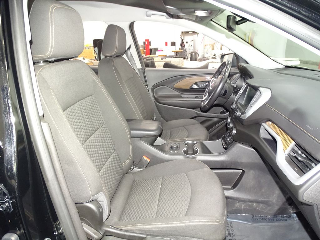 Vehicle image 11 of 37