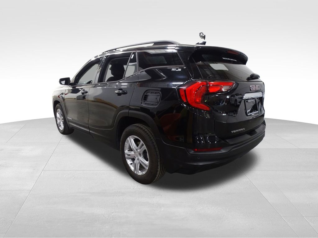 Vehicle image 6 of 37
