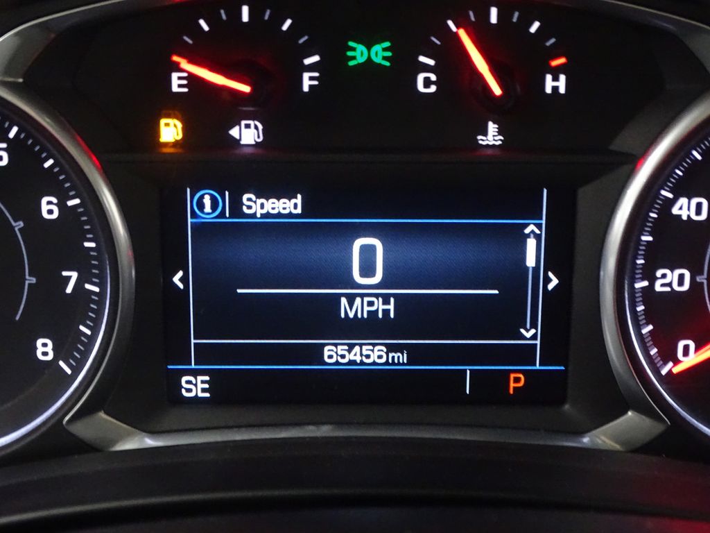 Vehicle image 34 of 37