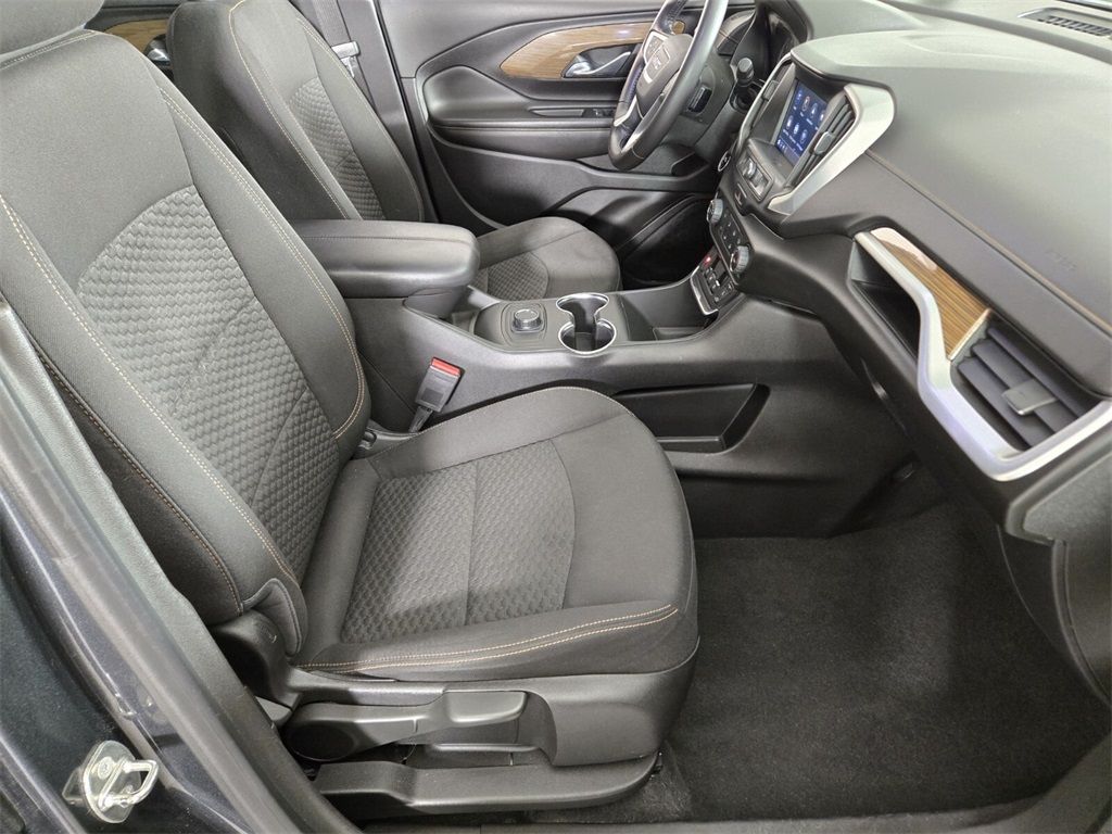Vehicle image 14 of 32
