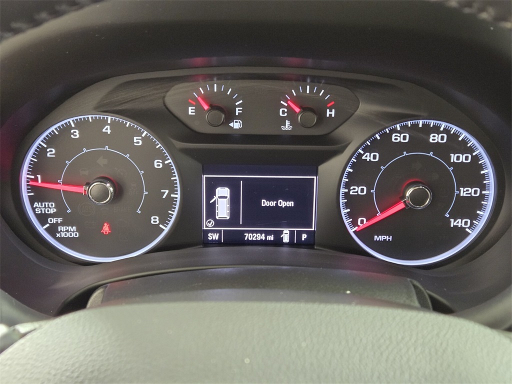 Vehicle image 19 of 32